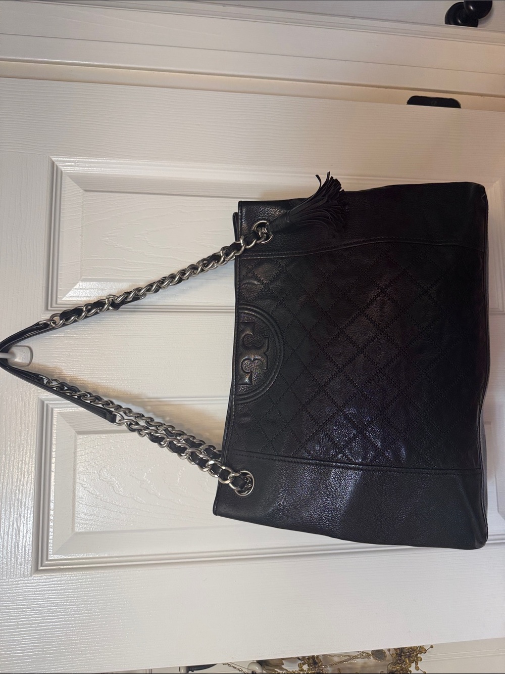 Tory Burch Fleming large Black Quilted Leather Shoulder Bag with Chain Straps